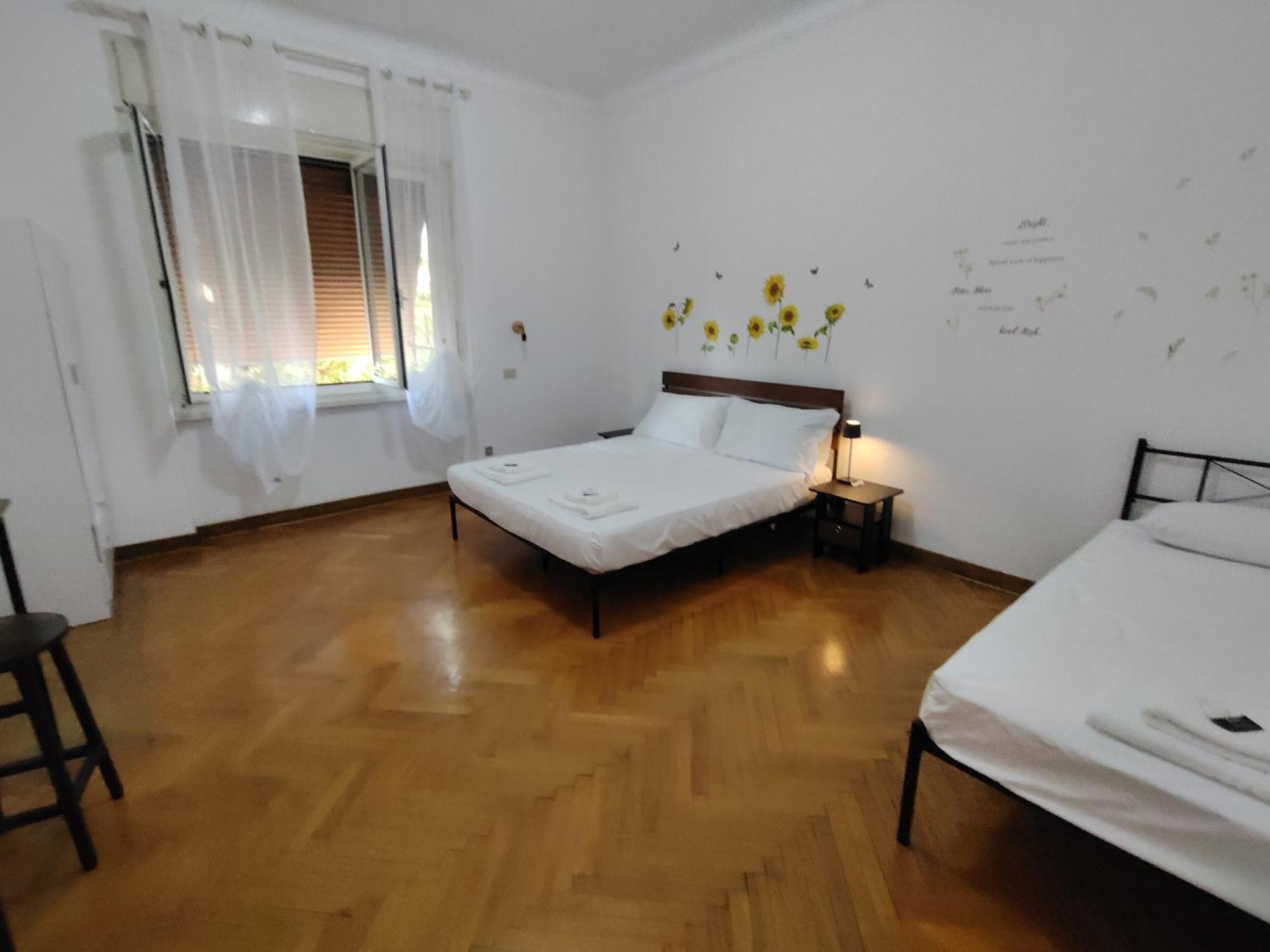 Dock Bay Lodge Hostello Трієст Екстер'єр фото